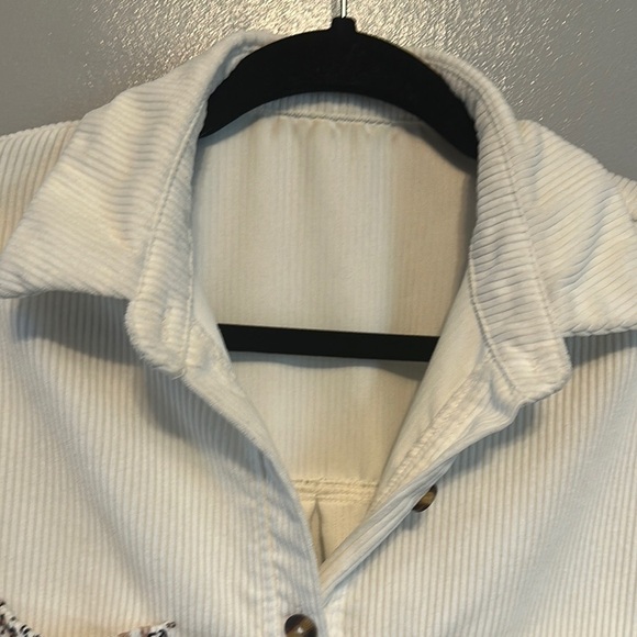 SHEIN Cream and Brown Utility Jacket with Animal Print - Picture 7 of 7